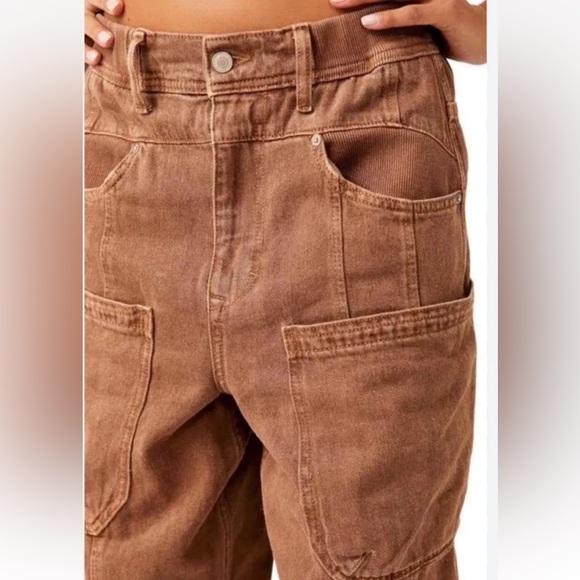 Free People New School Relaxed Cargo Jeans Pants Womens Sz Small Brown - Picture 3 of 9